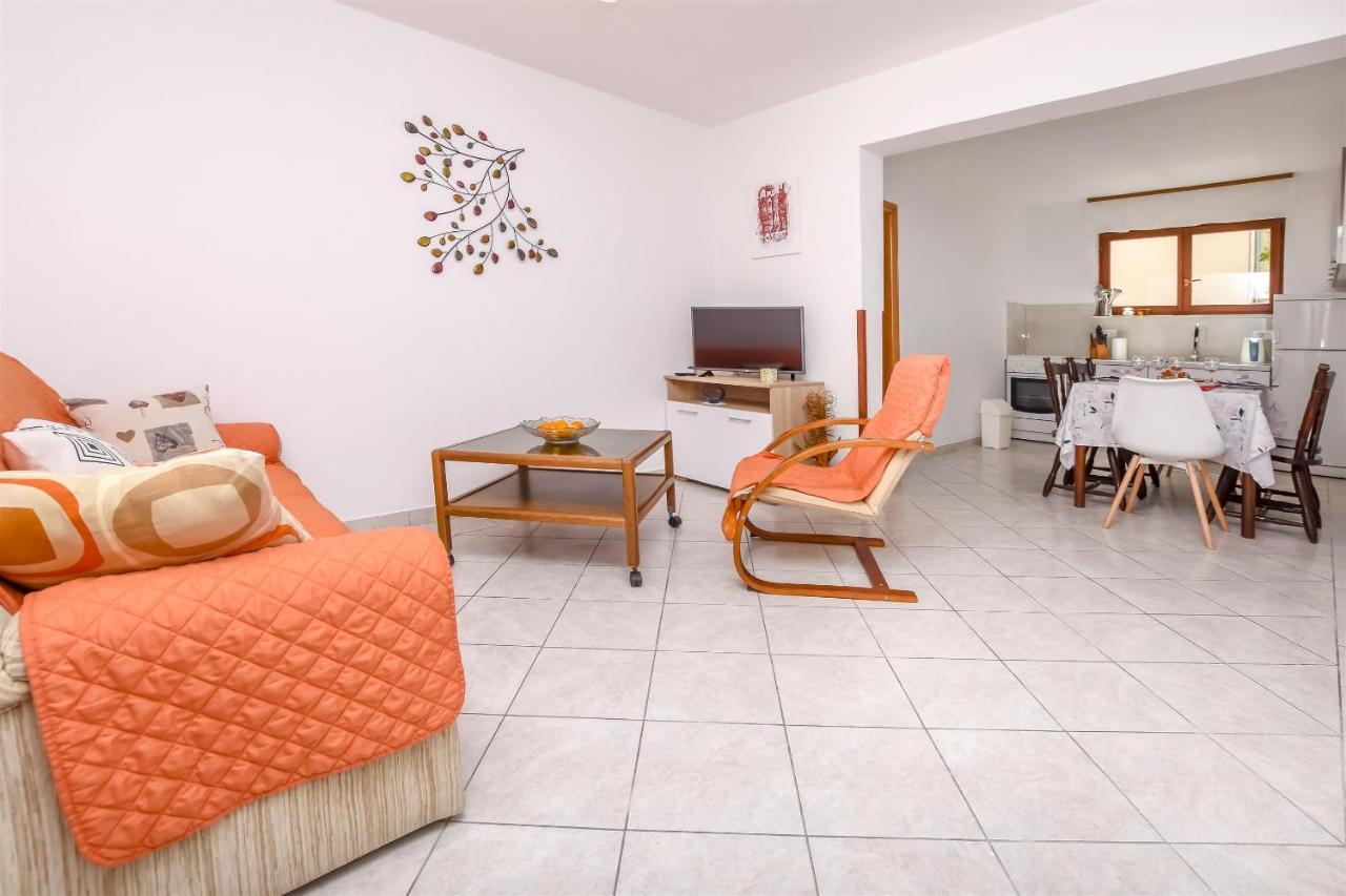 רוגוזניצה Apartments Viktor מראה חיצוני תמונה
