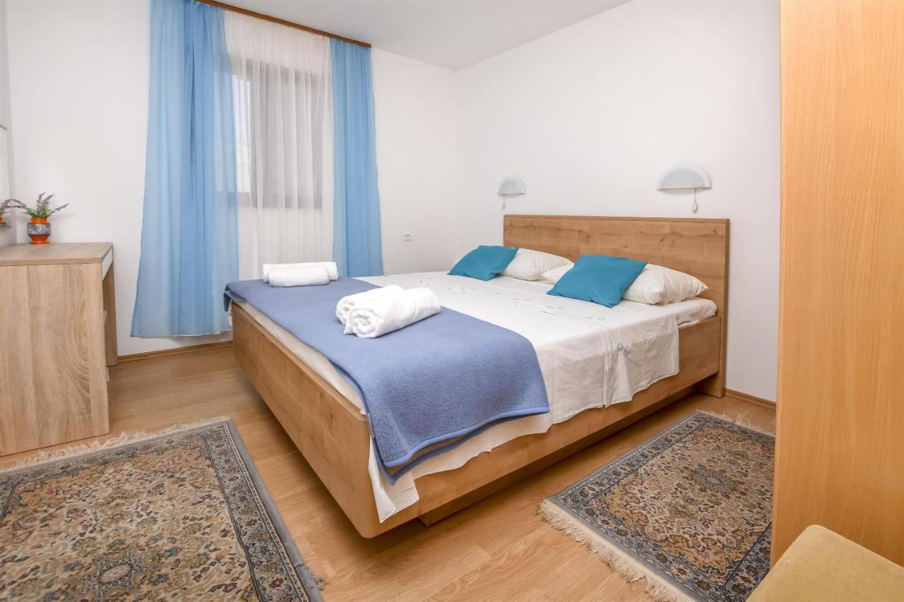 רוגוזניצה Apartments Viktor מראה חיצוני תמונה