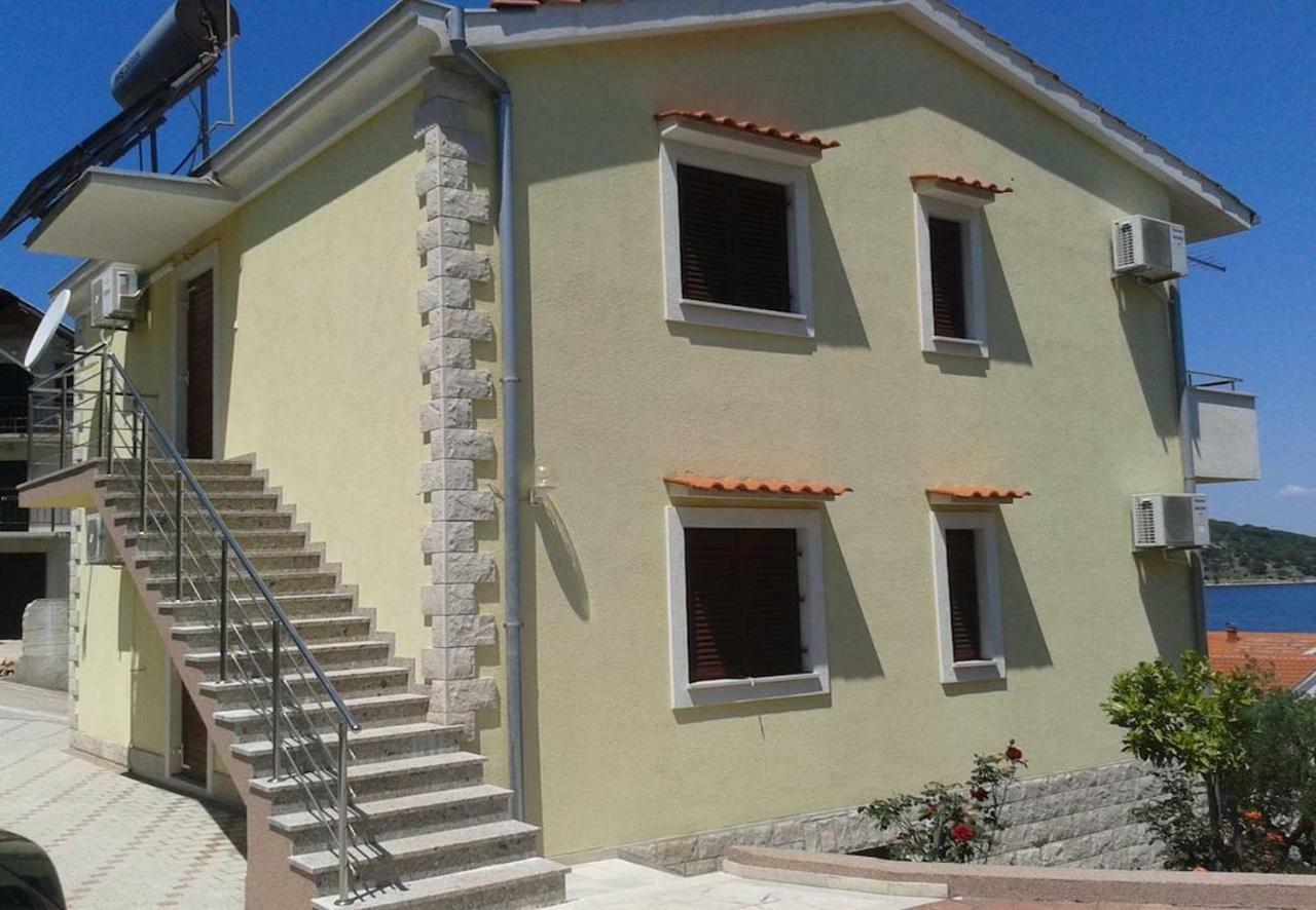 רוגוזניצה Apartments Viktor מראה חיצוני תמונה